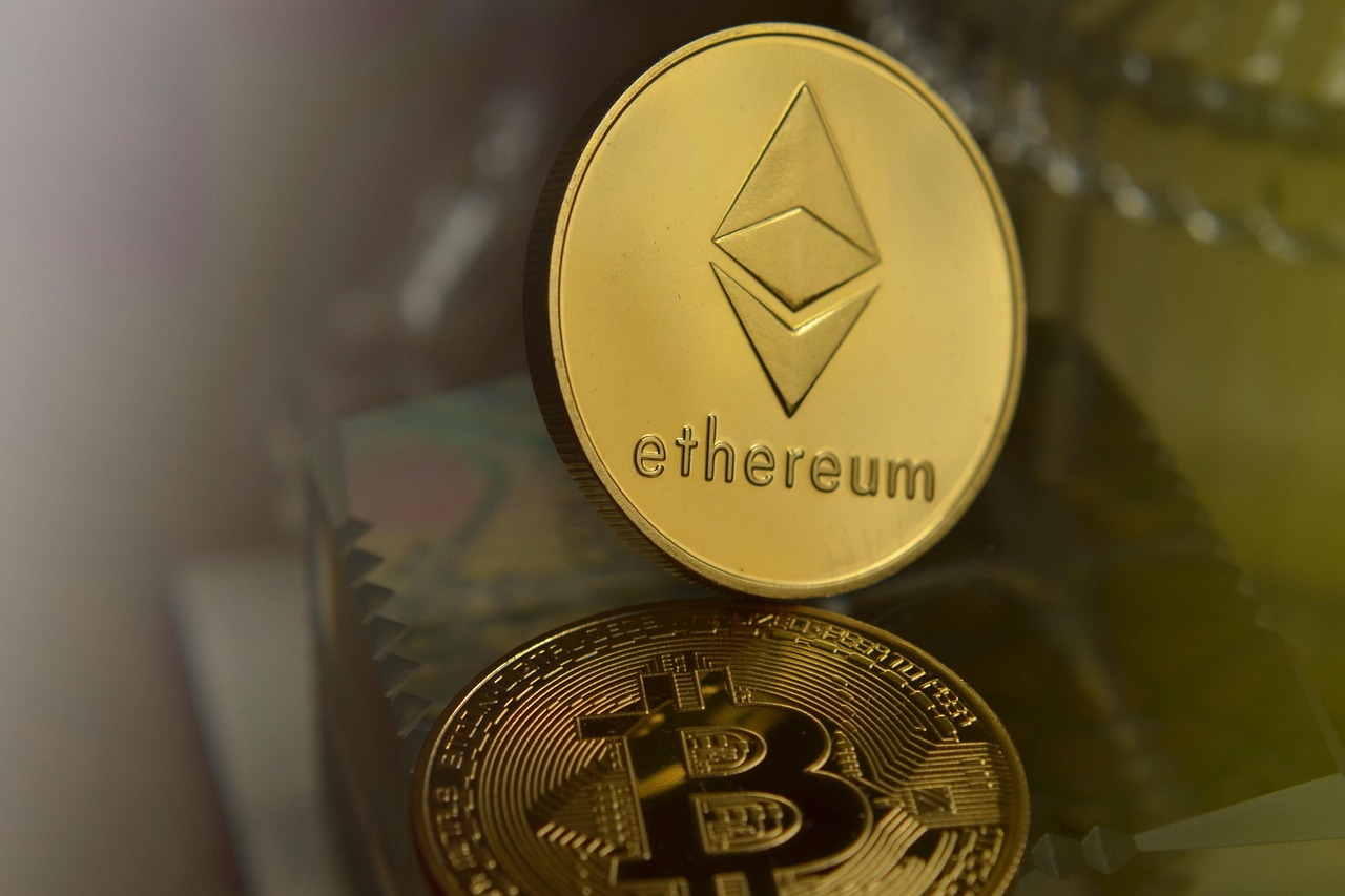 以太坊巨鲸投降！6.5万枚ETH做多仓位昨晚已近全数止损